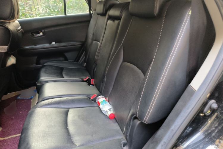 Used BYD S6 2014 2.0L Manual Luxury 5-Seater