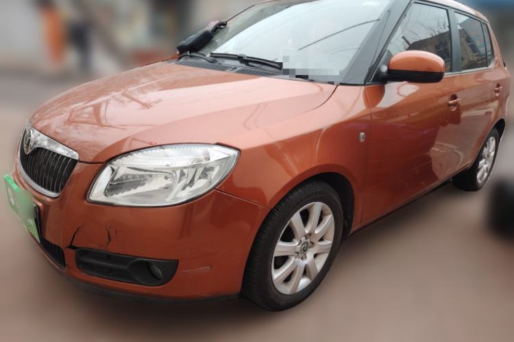 Used Skoda Fabia 2011 1.6L Automatic Crystal Edition