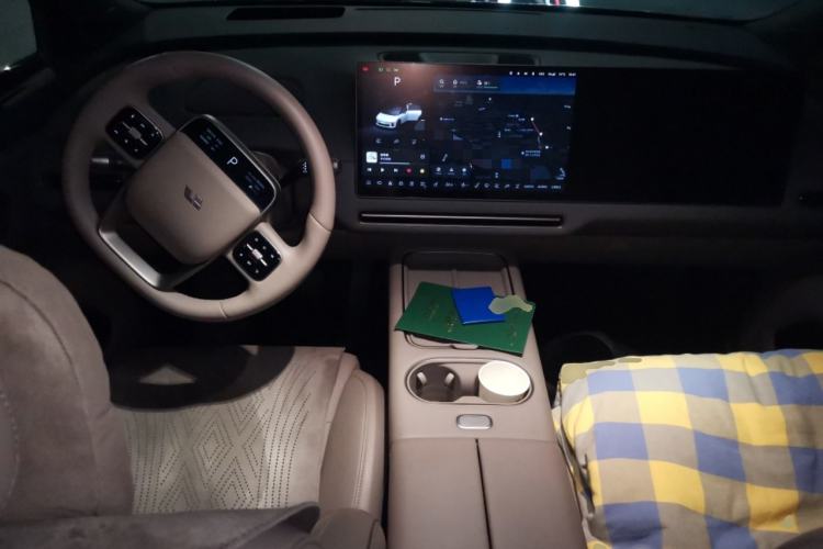 Used Li Auto Li Auto i6 2025 Model Two-Wheel-Drive Standard Type