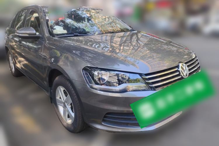 Used Volkswagen Bora 2013 1.6L Automatic Fashion Model Front Right 45 Deg