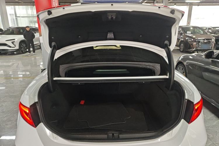 Used Alfa Romeo Giulia 2017 2.0T 280HP Luxury Edition