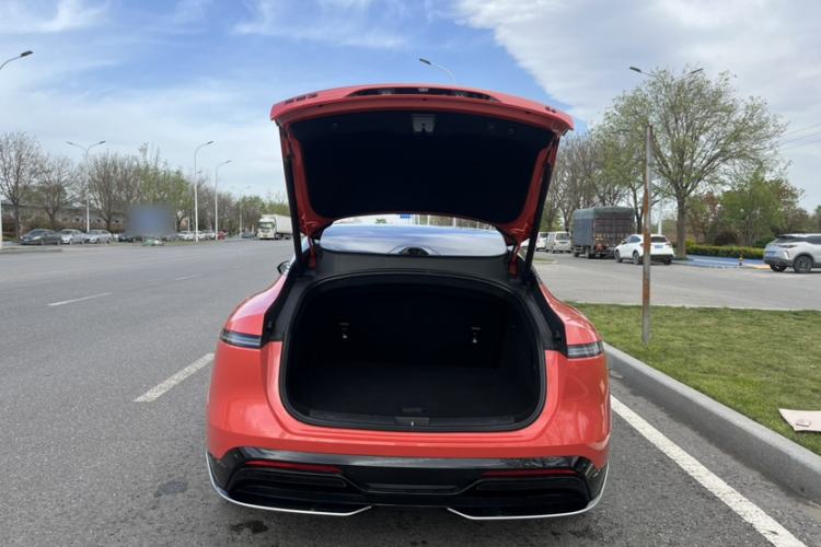 Used Avatr 06 2025 Pro Range-Extended Edition Interior 9