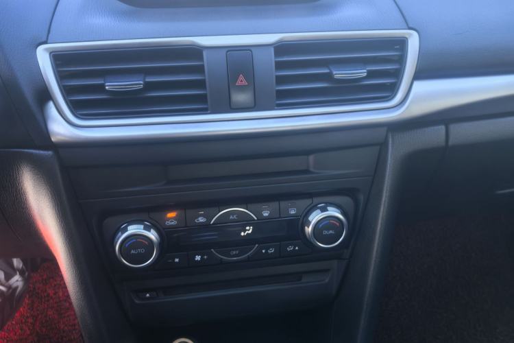 Used Mazda Mazda 3 Axela 2017 Sedan 1.5L Automatic Luxury Model China VI Standard
