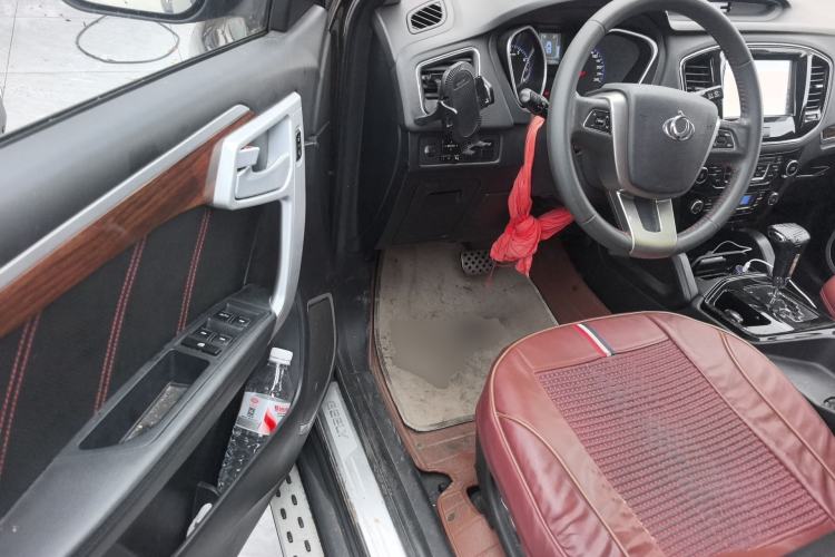 Used Geely Auto GX7 2015 Sports Edition 2.0L Automatic Prestige Model
