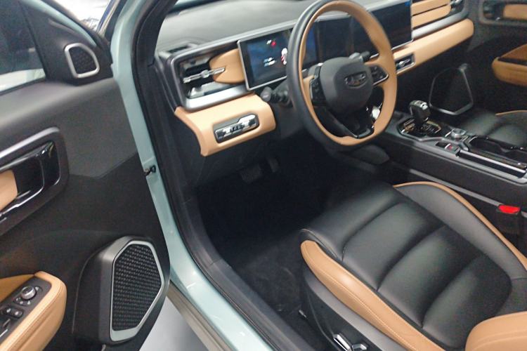 Used Geely Auto icon 2023 1.5TD Chocolate Smoothie Edition
