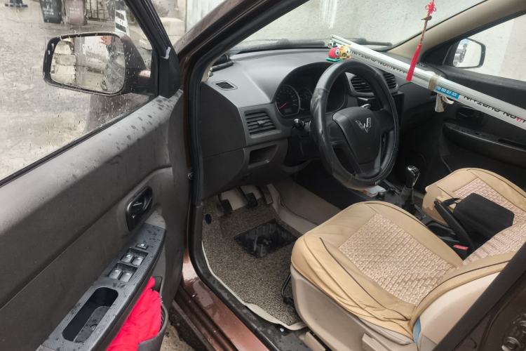 Used Wuling Hongguang 2016 1.5L Restyled S Comfort Version Driver Seat