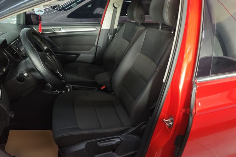 Used Volkswagen Golf Sportsvan 2016 230TSI Automatic Trend Edition