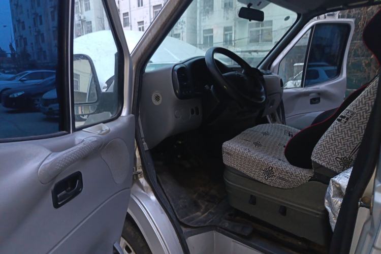 Used Ford Classic Transit 2015 2.8T Diesel Multi-Function Vehicle Short Wheelbase 6-Seater Mid-Roof Edition JX493ZLQ4