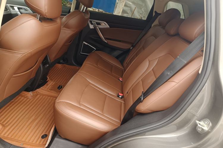 Used Geely Auto Emgrand X7 Sport 2021 1.8TD DCT Two-Wheel Drive Asian Games Edition Left Rear Seat