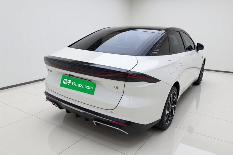 Used Geely Galaxy L6 2023 125km Starship
