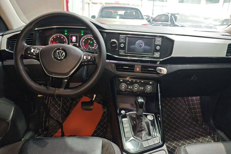 Used Volkswagen Tayron 2019 330TSI Two-Wheel Drive Luxury Model China VI Standard