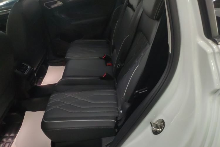 Used Volkswagen Tiguan L 2023 Restyled 330TSI Automatic Two-Wheel Drive R-Line Enhanced Comfort Version Left Rear Seat