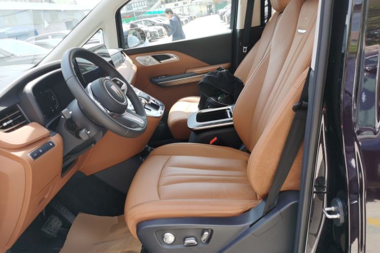 Used Hongqi HQ9 PHEV 2024 2.0T Four-Wheel Drive Business Edition