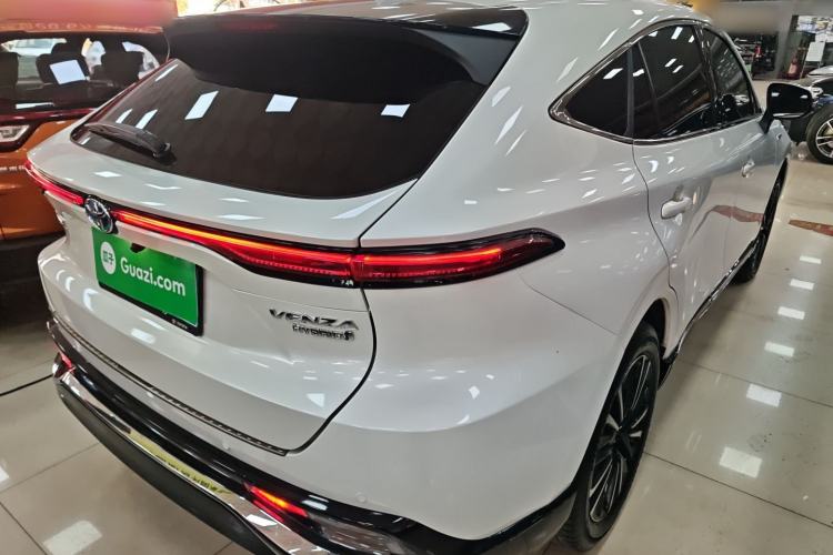 Used Toyota Venza 2023 2.5L Smart Electric Hybrid Dual-Drive Prestige Version