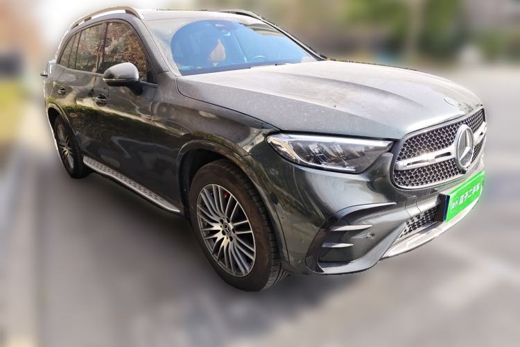 Used Mercedes-Benz GLC 2024 GLC 300 L 4MATIC Dynamic Edition 5-seater Front Right 45 Deg