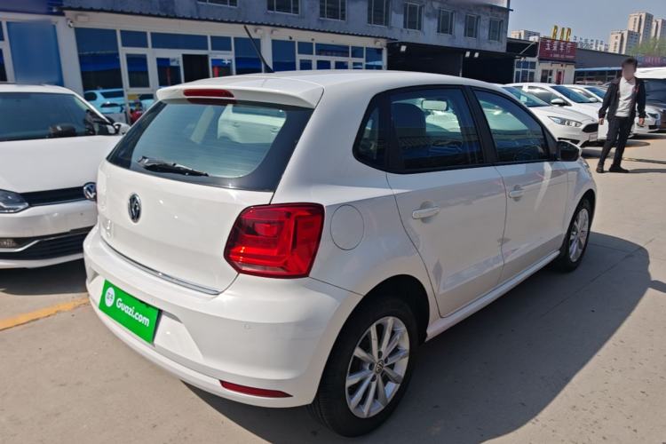 Used Volkswagen Polo 2014 1.4L Automatic Luxury Edition Rear Right 45 Deg