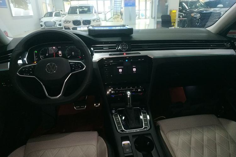 Used Volkswagen Magotan 2023 2 Million Units Commemorative Edition 330TSI DSG Luxury Version