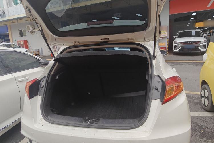 Used CHANGAN Eado 2016 1.6L Automatic Junku Model