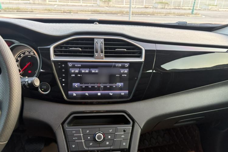 Used MG GS 2015 1.5TGI TST Luxury Edition
