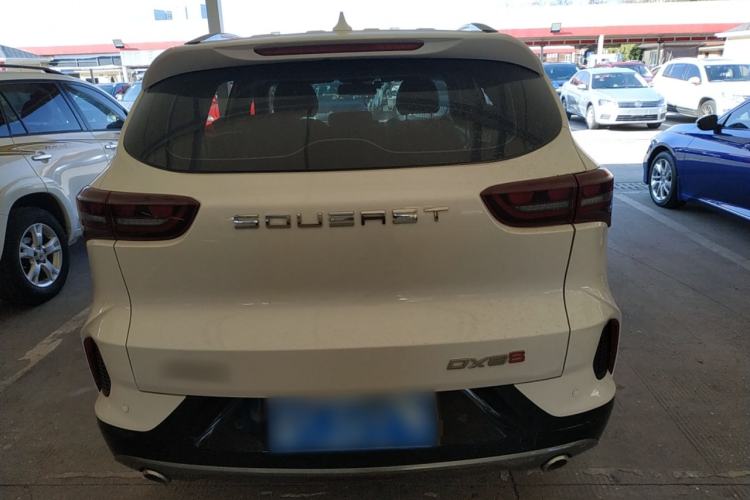 Used Soueast DX8S 2022 1.5T DCT Chieftain Edition 7-Seater