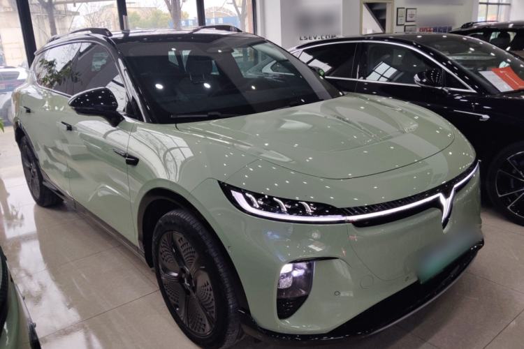 Used VOYAH COURAGE 2024 Ultra-Long Range Smart Enjoyment Version Front Right 45 Deg