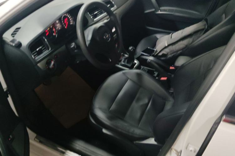 Used Volkswagen Lavida 2013 Restyled Classic 1.6L Manual Comfort Edition Left Front Seat