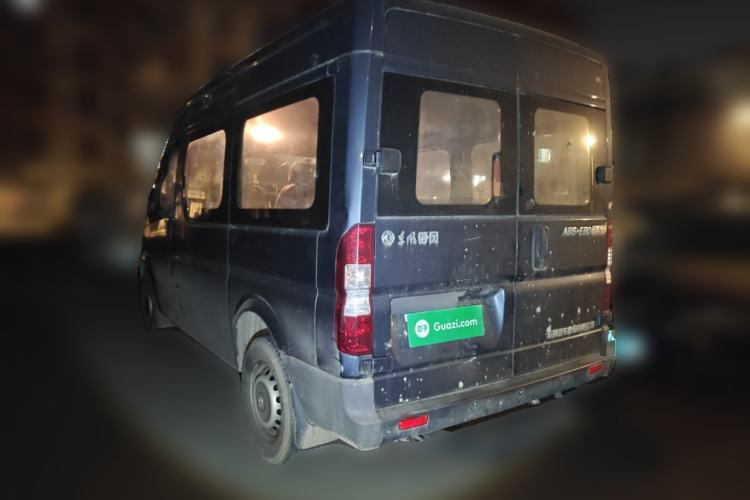 Used Dongfeng Yufeng Yufeng 2016 2.5T Lingyun Edition Yulibao Short Wheelbase Mid-Roof National V ZD25