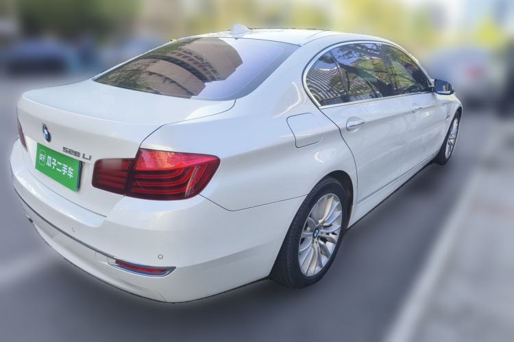 Used BMW 5 Series 2014 525Li Luxury Design Package
