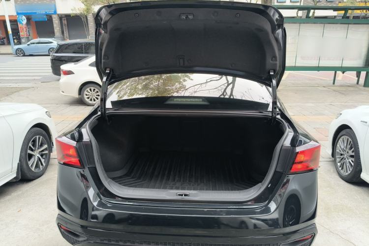 Used Nissan Teana 2019 2.0L XL Comfort Edition Trunk