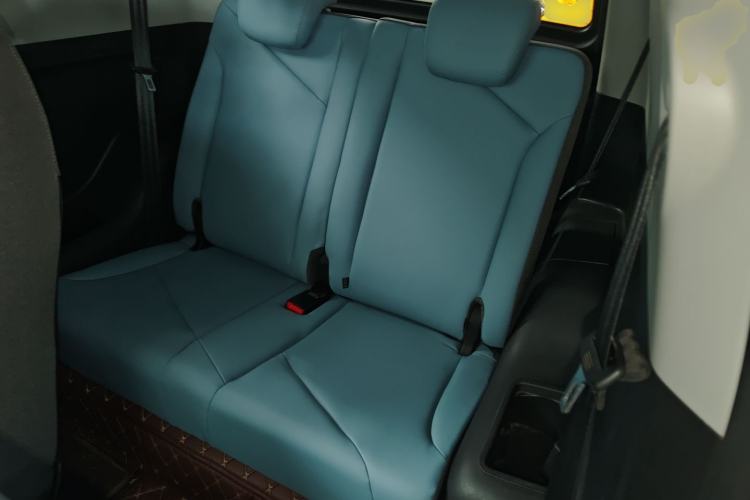 Used Chery QQ Little Ant 2022 Restyled Version Sweet Pink Edition Half-Sugar Version 30.6 kWh 30 kW 301 km