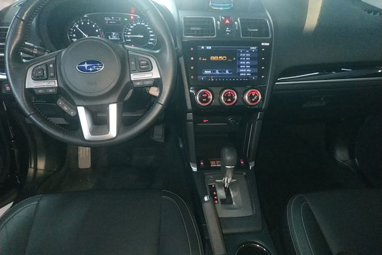 Used Subaru Forester 2018 2.0i Luxury Navigation Edition Center Console