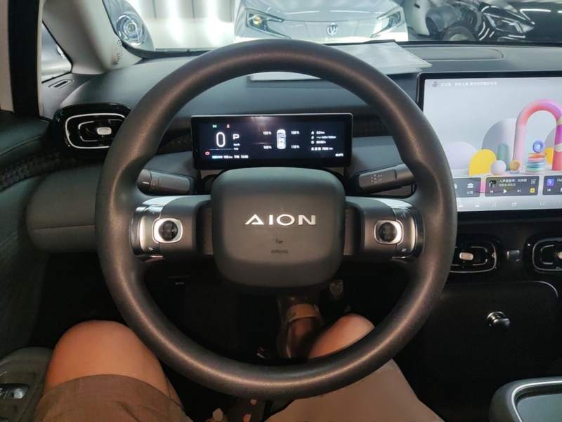 Used AION UT 2025 330 Starlight Edition — 10