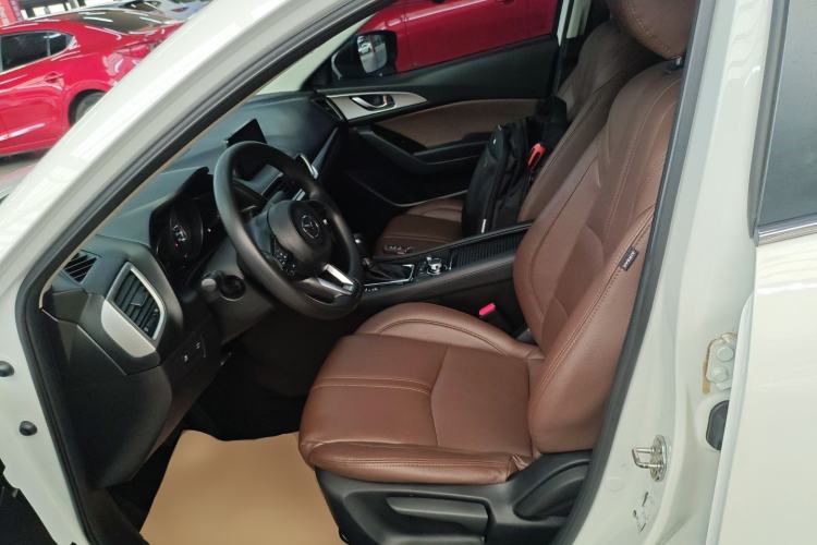 Used Mazda 3 Axela 2019 Cloud-Controlled Sedan 1.5L Automatic Luxury Model China VI Standard Left Front Seat