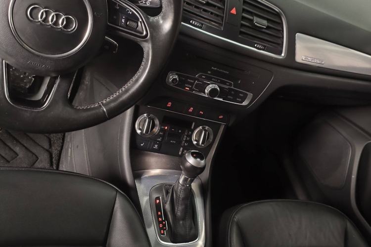 Used Audi Q3 2015 35 TFSI quattro Technology Edition
