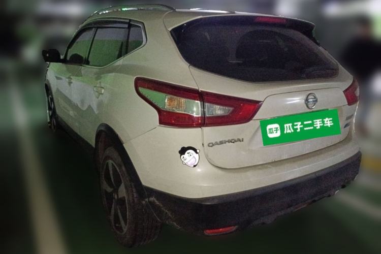 Used Nissan Qashqai 2016 2.0L CVT Luxury Edition Rear Left 45 Deg