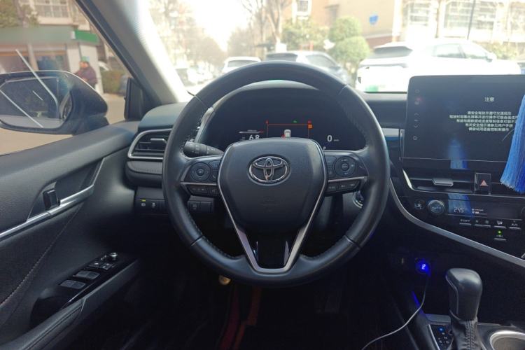 Used Toyota Camry 2021 2.5G Luxury Edition
