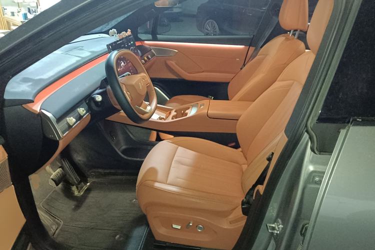 Used ONVO L60 2024 60 kWh Rear-Drive Version
