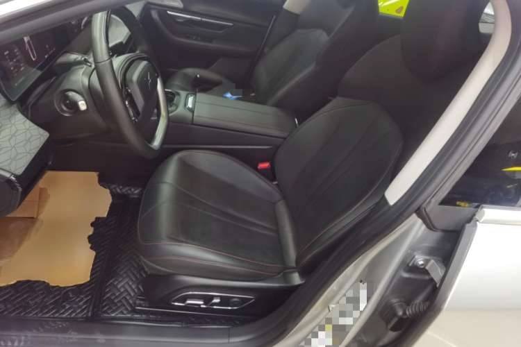 Used XPeng P7 2021 670E Pengyi Edition Left Front Seat