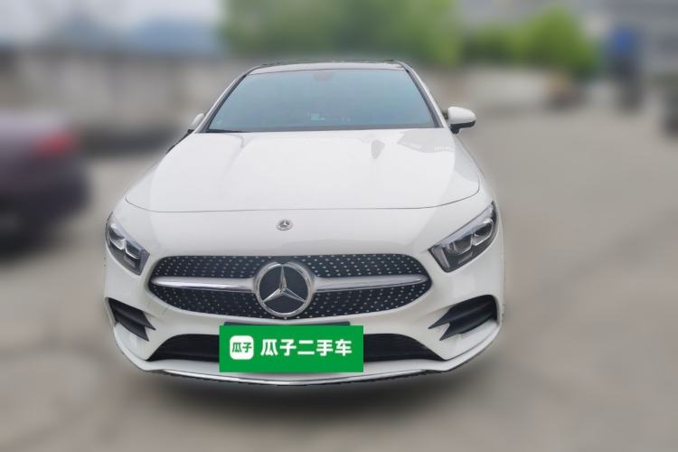 Used Mercedes-Benz A-Class 2022 Revised Version A 200 L Sport Sedan Fashionable Style