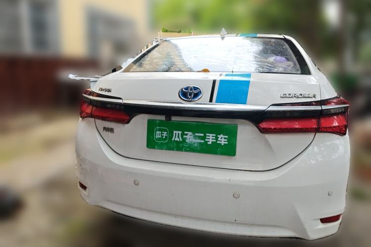 Used Toyota Corolla 2016 Dual-Engine 1.8L E-CVT Elite Edition