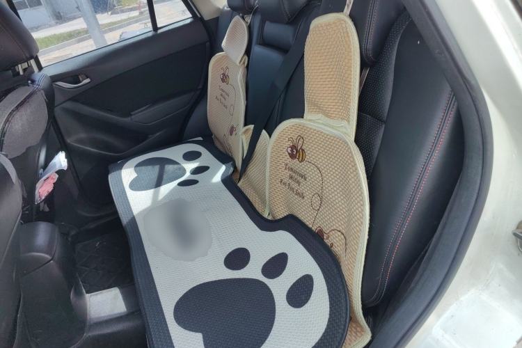 Used Mazda CX-5 2014 2.0L Automatic Two-Wheel Drive Urban Version Left Rear Seat