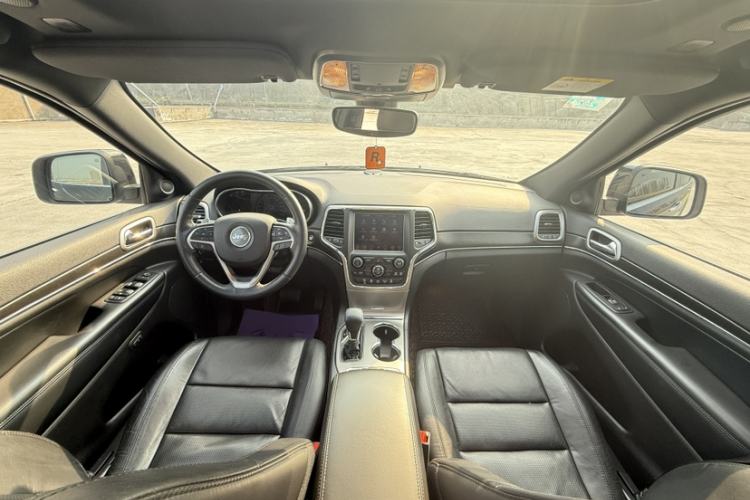 Used Jeep Grand Cherokee (Import) 2017 3.0L Elite Navigation Edition