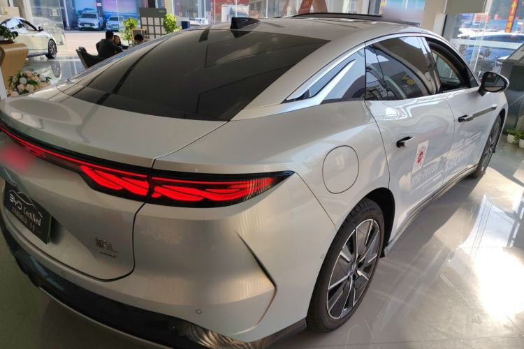 Used BYD Han L 2025 DM-i 200km LiDAR Flagship Model
