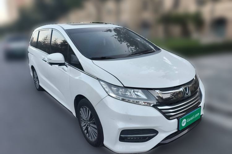 Used Honda Odyssey 2018 2.4L Smart Edition Front Right 45 Deg