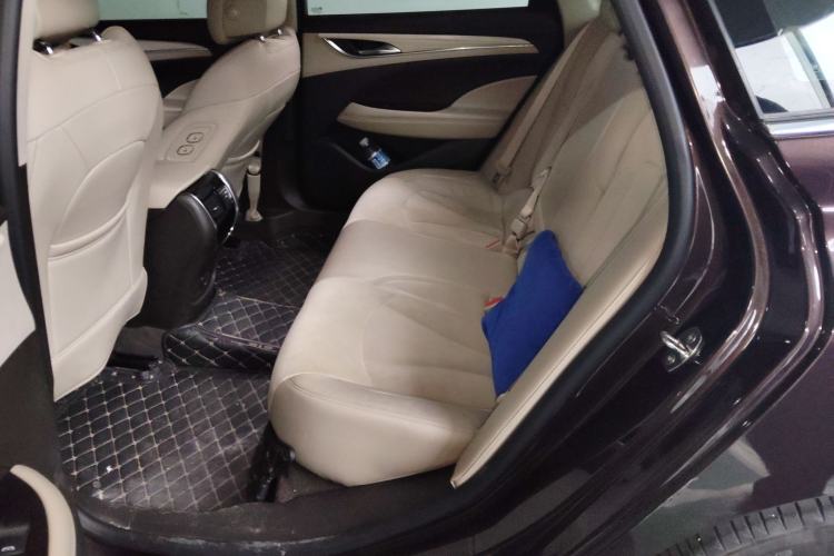 Used Buick LaCrosse 2016 30H Luxury Version
