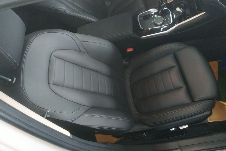 Used BMW 3 Series 2020 320i Sport Package
