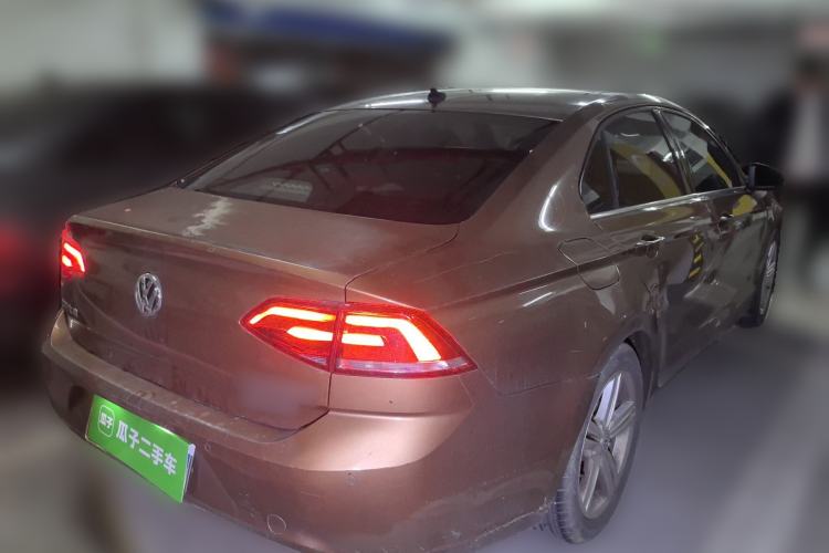 Used Volkswagen Lamando 2015 280TSI DSG Comfort Edition Rear Right 45 Deg