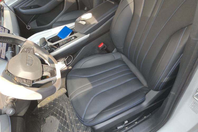 Used Geely Auto Preface 2025 Dongfang Yao 1.5TD Fuyao Edition
