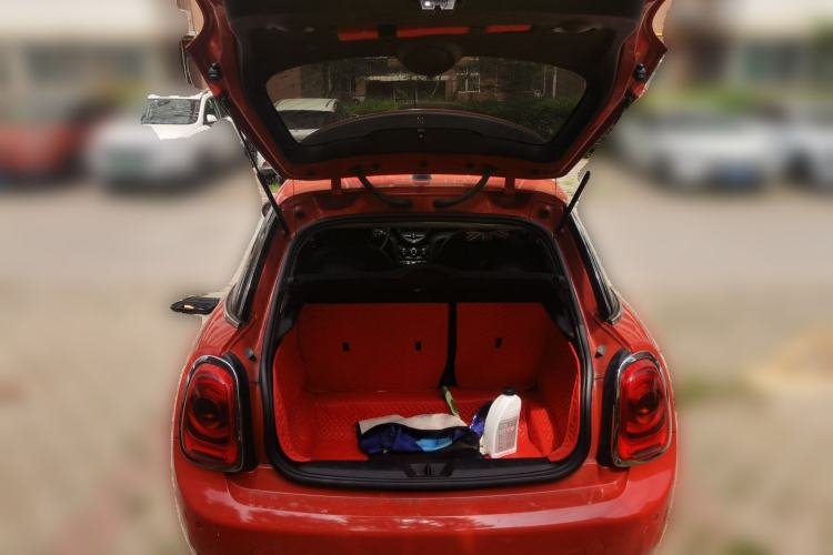 Used MINI 2018 1.5T ONE PLUS Five-Door Edition Trunk