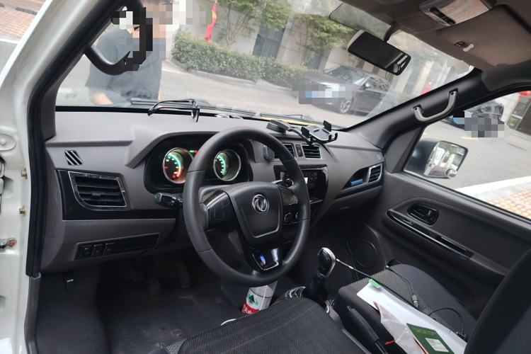 Used Dongfeng Yufeng EM26 2023 Standard Edition 41.472 kWh Henan Lithium Power